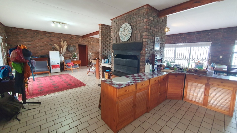 5 Bedroom Property for Sale in Dana Bay Western Cape